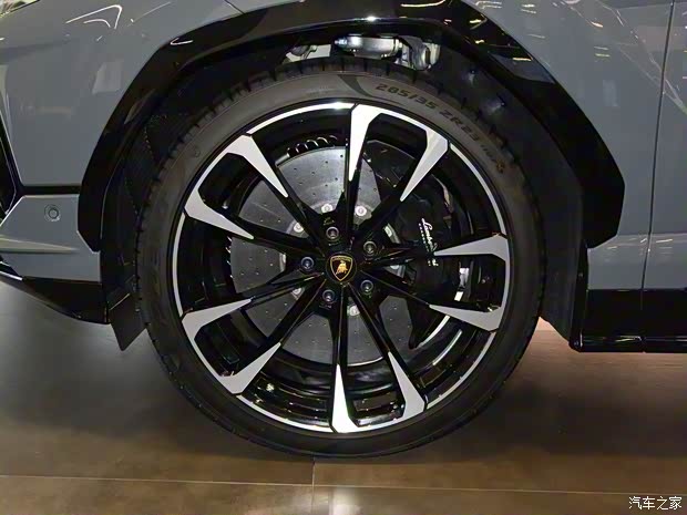 蘭博基尼 Urus 2023款 4.0T V8 S