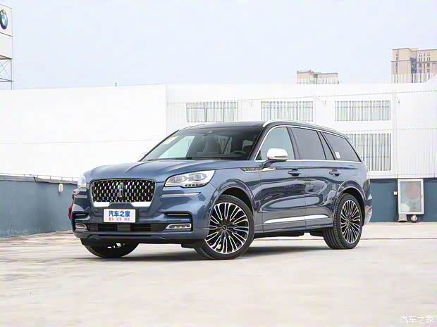 长安林肯 飞行家 2022款 3.0T V6 四驱总统版