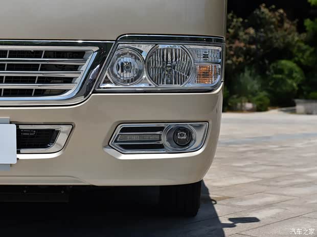 宇通客車 宇通T7 2022款 3.5T汽油定制星宇版35LGTDI