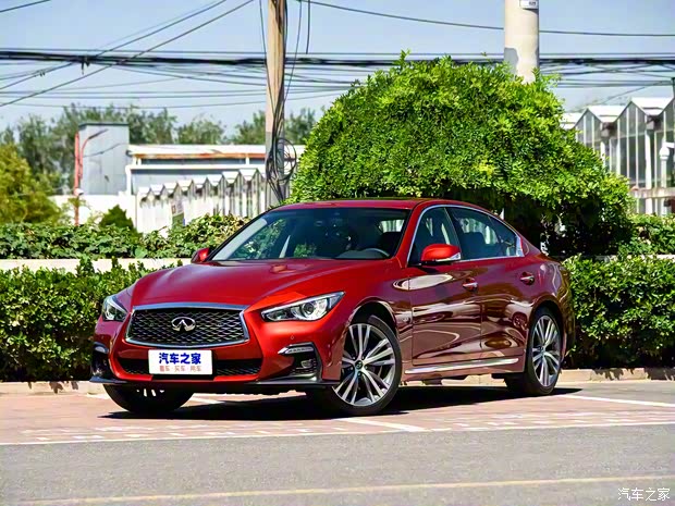 東風英菲尼迪 英菲尼迪Q50L 2018款 2.0T 豪華運動版 國VI