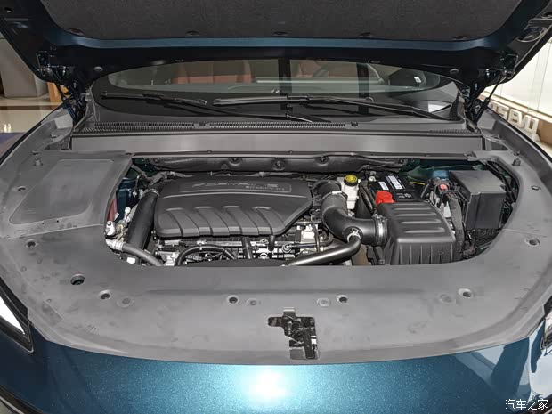 東風(fēng)風(fēng)行 風(fēng)行T5 EVO 2023款 1.5TD DCT星耀版