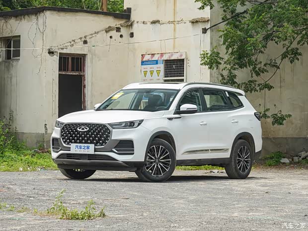 奇瑞汽车 瑞虎8 PLUS 2023款 290TGDI DCT豪情版