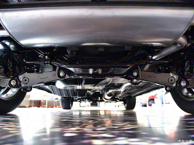 東風(fēng)乘用車 東風(fēng)風(fēng)神AX7 2021款 PRO 1.6T 自動智駕版