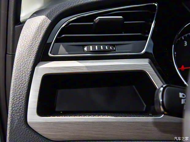 上汽大眾 途安 2018款 途安L 280TSI 拓界豪華版 6座