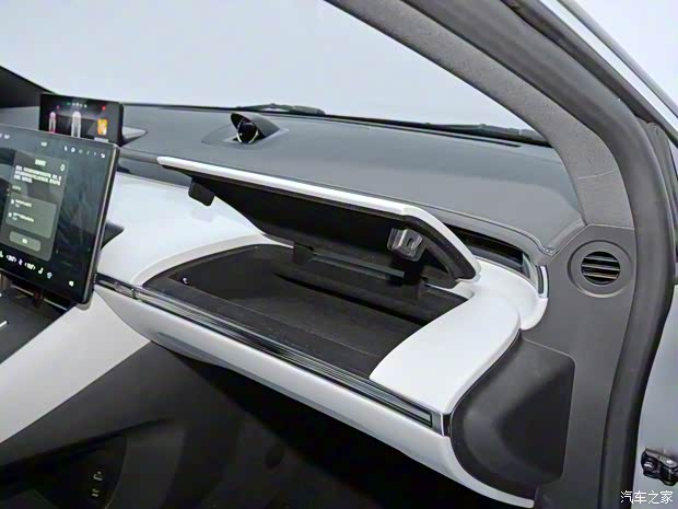 智界汽車 智界S7 2023款 Max RS 四驅(qū)旗艦版