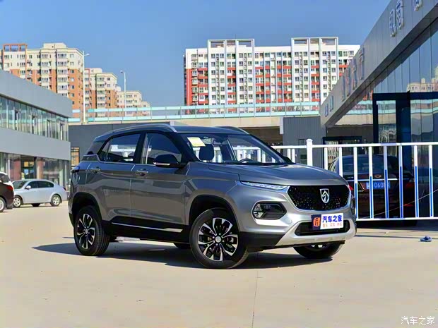 上汽通用五菱 宝骏510 2019款 自动挡高配