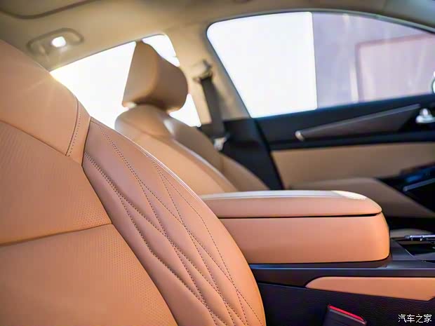 起亚(进口) 凯尊 2020款 基本型