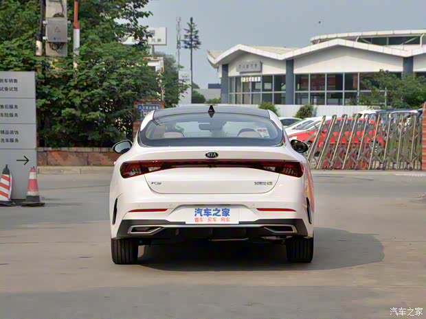 东风悦达起亚 K5凯酷 2020款 1.5T DCT高配版