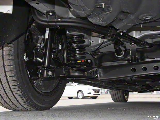 上汽集團(tuán) 榮威i6 2019款 PLUS 1.6L CVT 4G互聯(lián)榮耀旗艦版