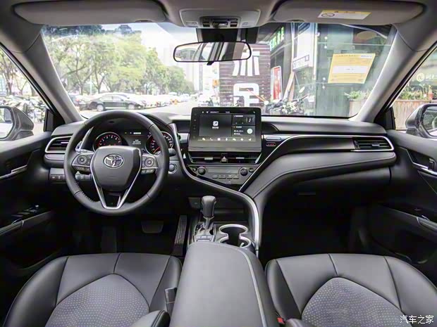 广汽丰田 凯美瑞 2023款 2.0S 锋尚版 广汽丰田 凯美瑞 2023款 2.0S 锋尚版