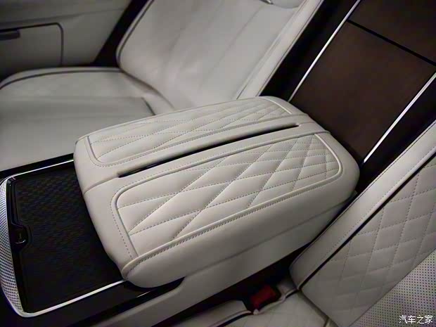 一汽红旗 红旗E-HS9 2021款 高配版