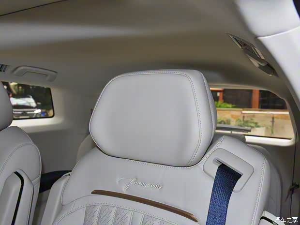 上汽通用五菱 五菱凱捷 2023款 混動(dòng)鉑金版