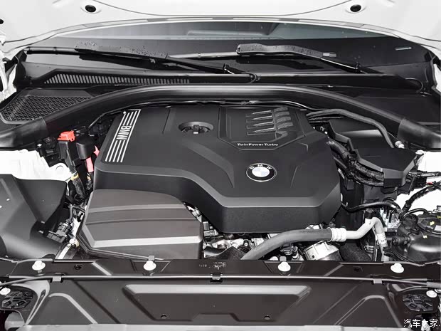 华晨宝马 宝马3系 2022款 320i 运动套装 华晨宝马 宝马3系 2022款 320i 运动套装