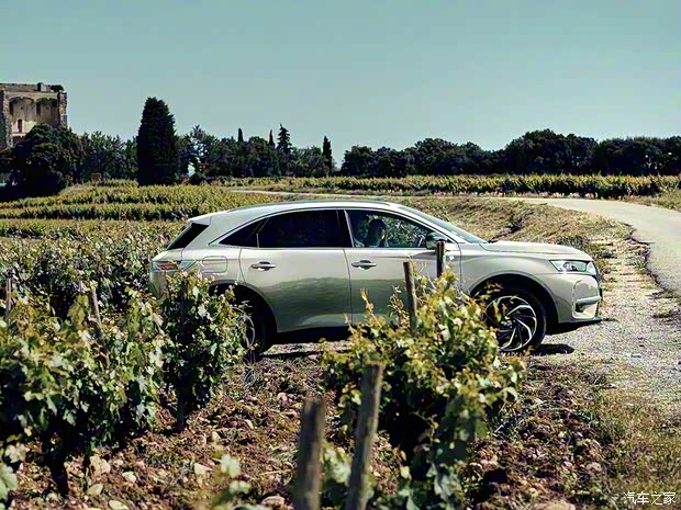 雪铁龙(进口) DS 7(海外) 2018款 Crossback E-Tense 4x4