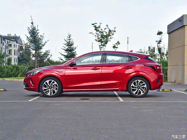 长安汽车 逸动 2018款 XT 1.6L GDI 自动风潮型 长安汽车 逸动 2018款 XT 1.6L GDI 自动风潮型