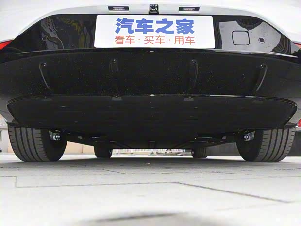 零跑汽車 零跑C01 2022款 后驅(qū)長續(xù)航版