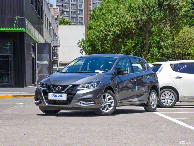 东风日产 骐达TIIDA 2023款 1.6L CVT智行版 东风日产 骐达TIIDA 2023款 1.6L CVT智行版