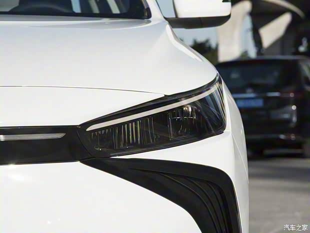 几何汽车 几何G6 2022款 480 豪华型