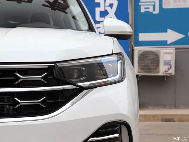 一汽-大眾 探岳 2023款 380TSI 四驅(qū)R-Line高能版