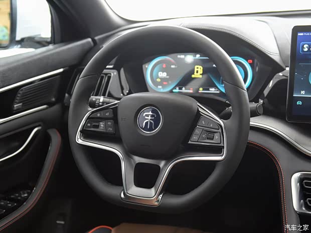 比亚迪 宋PLUS 2020款 1.5T 自动旗舰型 比亚迪 宋PLUS 2020款 1.5T 自动旗舰型