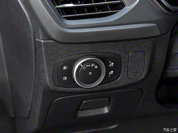 长安福特 福克斯 2019款 两厢 ST Line 长安福特 福克斯 2019款 两厢 ST Line