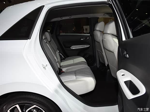 本田(进口) 飞度(进口) 2020款 HOME 本田(进口) 飞度(进口) 2020款 HOME