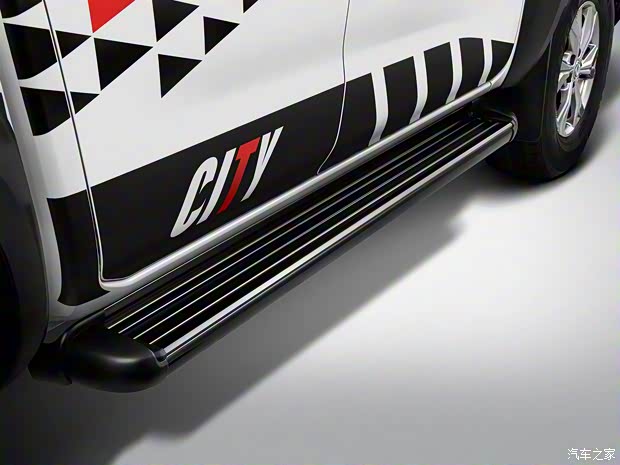 鄭州日產(chǎn) 銳騏6 2020款 2.3T都市版自動柴油兩驅(qū)豪華型M9T