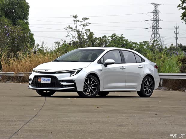 广汽丰田 雷凌 2023款 智能电混双擎 1.8L 运动版 广汽丰田 雷凌 2023款 智能电混双擎 1.8L 运动版