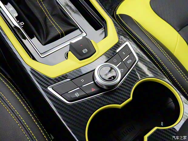 SWM斯威汽车 SWM斯威G01 2018款 1.5T 自动FF