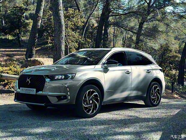 雪铁龙(进口) DS 7(海外) 2018款 Crossback E-Tense 4x4