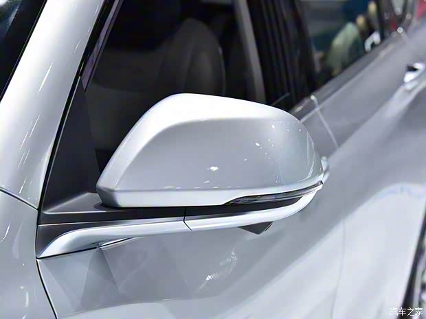 上汽大通 上汽MAXUS EUNIQ 6 2019款 基本型