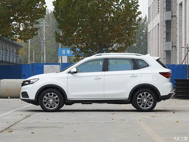 上汽集团 荣威RX5 2022款 20T 自动高配版 上汽集团 荣威RX5 2022款 20T 自动高配版