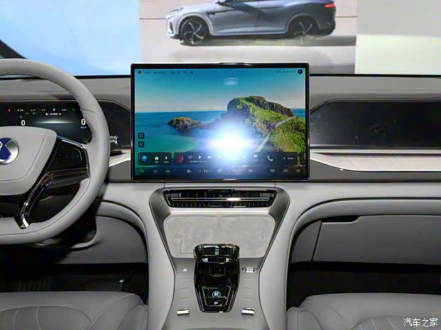 腾势汽车 腾势N7 2023款 高配基本型