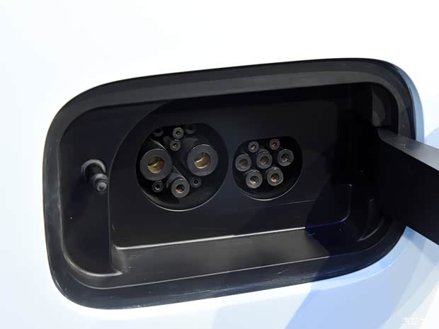 合創(chuàng)汽車 合創(chuàng)V09 2023款 基本型