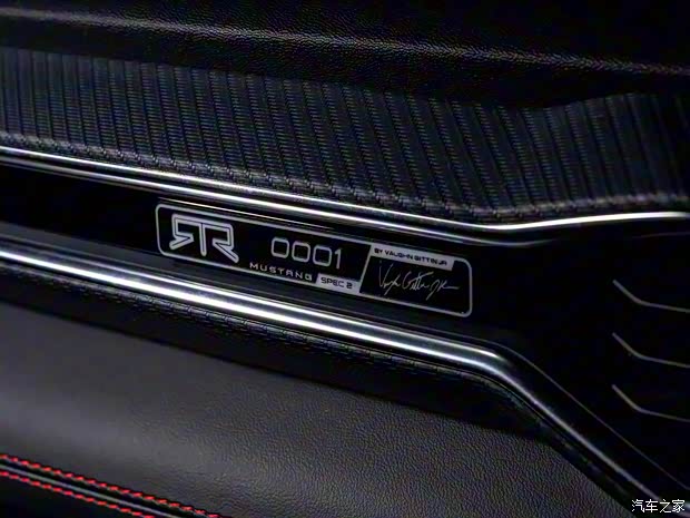 福特(進(jìn)口) Mustang 2024款 RTR Spec 2