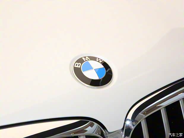 華晨寶馬 寶馬X5 2022款 改款 xDrive 30Li M運(yùn)動(dòng)套裝