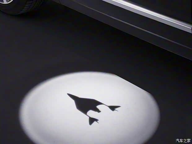 路虎(进口) 揽胜 2019款 SVO Astronaut Edition