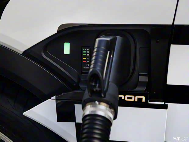 奥迪(进口) e-tron quattro 2018款 Prototype 奥迪(进口) e-tron quattro 2018款 Prototype