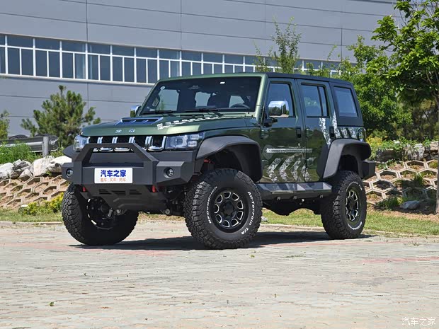 北京越野 北京BJ40 2020款 2.3T 自动四驱雨林穿越版 北京越野 北京BJ40 2020款 2.3T 自动四驱雨林穿越版