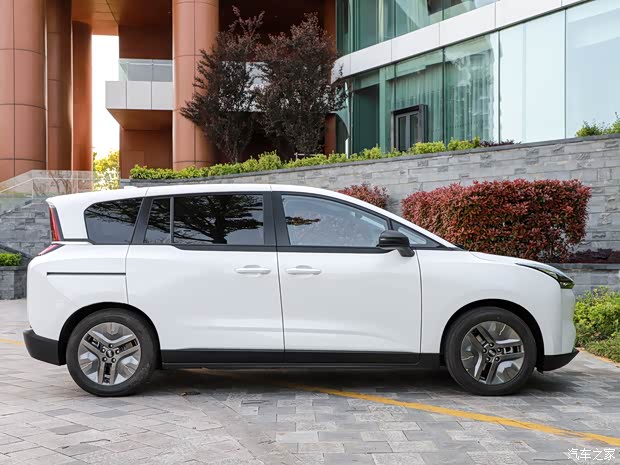 一汽奔騰 奔騰NAT 2021款 基本型