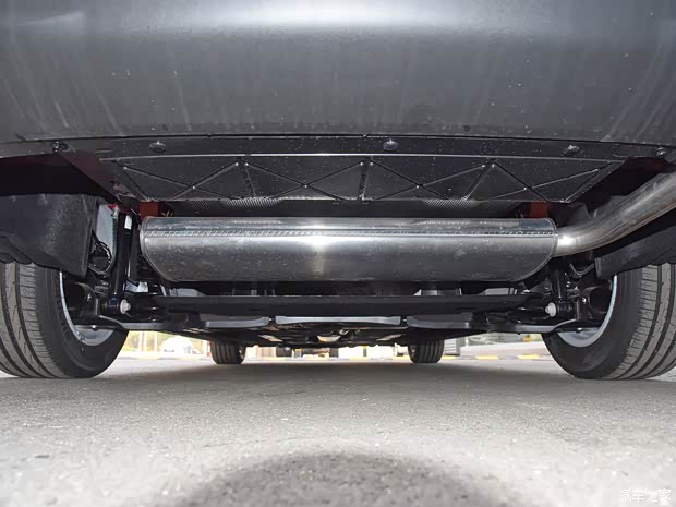 長(zhǎng)安福特 ?？怂?2019款 三廂 1.5L 手動(dòng)鋒躍型