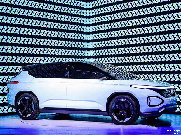 上汽通用五菱 寶駿RM-C 2019款 概念車