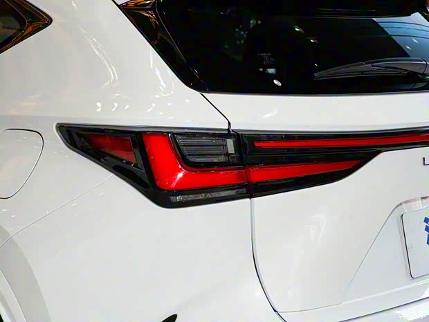 雷克萨斯 雷克萨斯NX 2022款 350h AWD