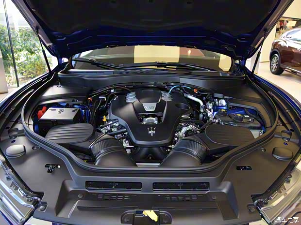 瑪莎拉蒂 Levante 2019款 3.0T 350Hp 標(biāo)準(zhǔn)版 國VI