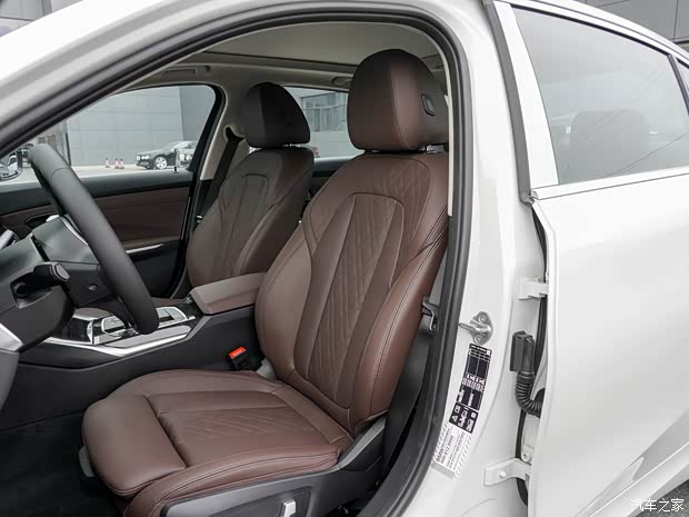 华晨宝马 宝马3系 2022款 325Li xDrive M运动套装 华晨宝马 宝马3系 2022款 325Li xDrive M运动套装