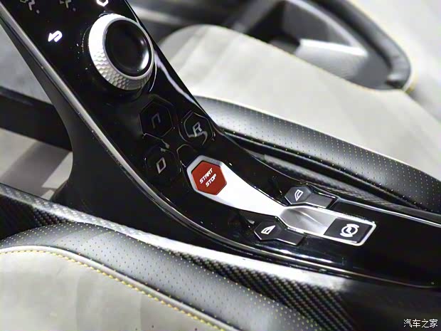 路特斯 Evija 2020款 基本型