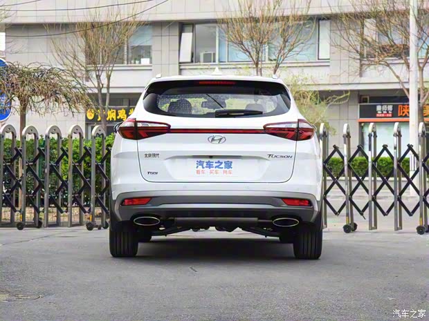 北京现代 途胜 2020款 280TGDi 双离合两驱智联版 北京现代 途胜 2020款 280TGDi 双离合两驱智联版