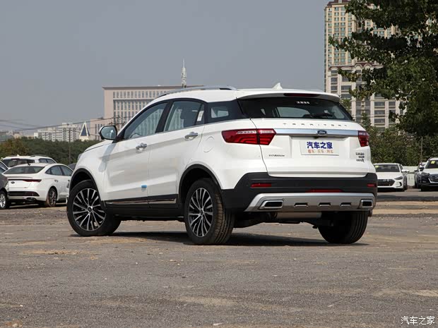 江铃福特 领界 2019款 EcoBoost 145 CVT 48V尊领型PLUS 国VI