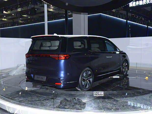 江汽集團 瑞風(fēng)RF8 2023款 RF-M 概念車
