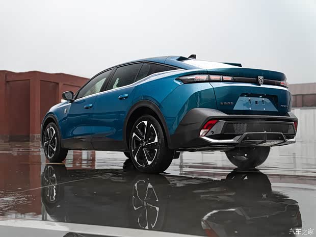 東風(fēng)標致 標致408X 2023款 高配版